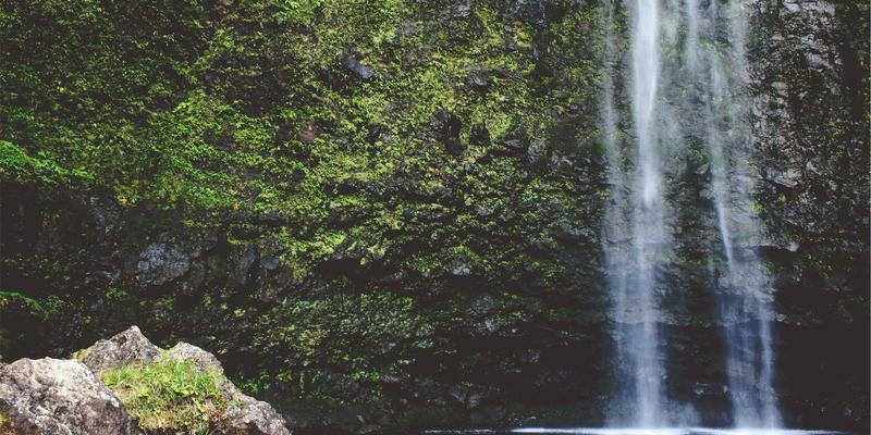 DDH摄影棚灯光设备深度评测：打造专业级商业摄影的器材选择指南